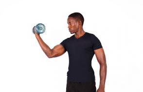 Ինչպե՞ս բարձրացնել ձեր բիսեպսը:  Լավագույն խորհուրդներ.  Ինչպես արդյունավետորեն մղել ձեր երկգլուխ մկանները. հիմնական գաղտնիքներն ու սկզբունքները բիսեպսի վարժությունները մկանների աճի համար